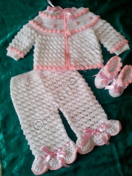 ensemble layette au crochet "fraicheur"